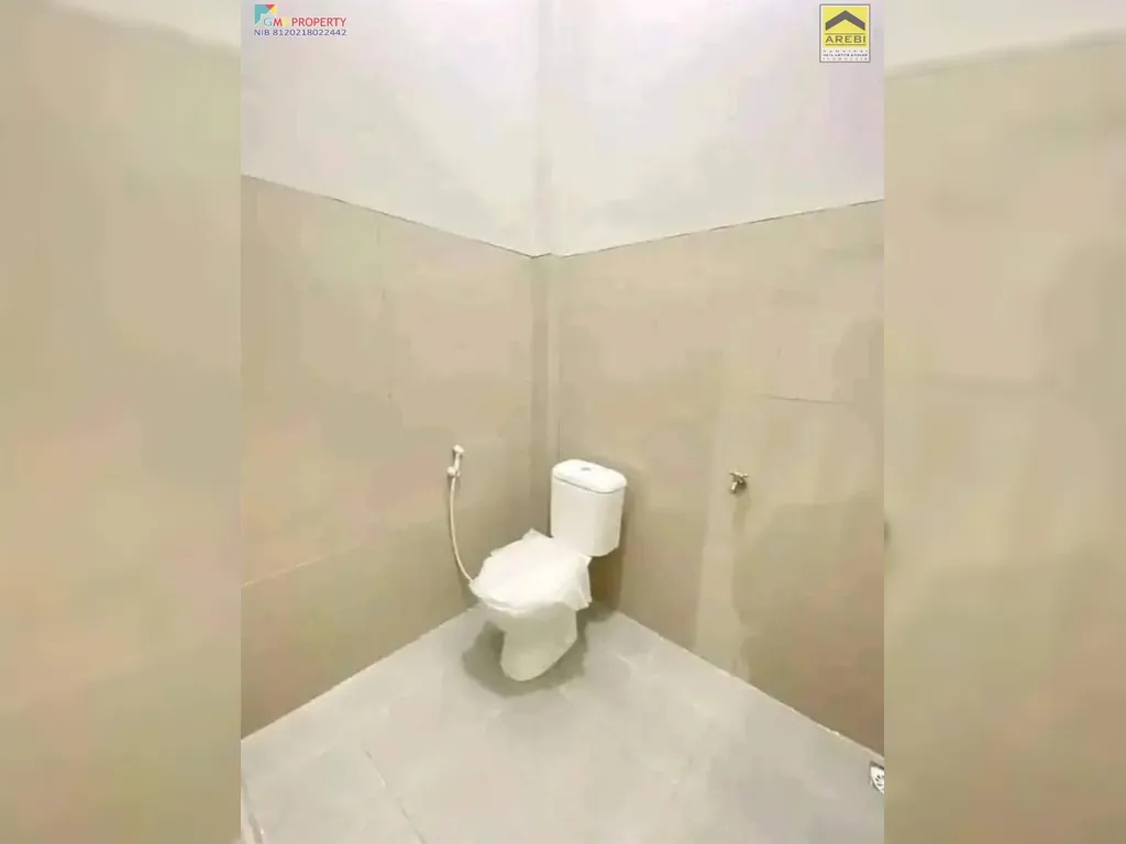 rumah Minimalis Modern dekat griya arcamanik bandung.jpg