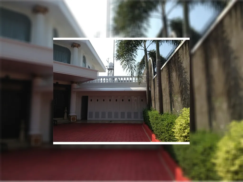 Rumah Mewah + Bengkel Mobil Aktif Di Kodau jati Asih Bekasi Selatan Strategis Dekat Tol Jati Warna IMG-20180118-WA0032.jpg