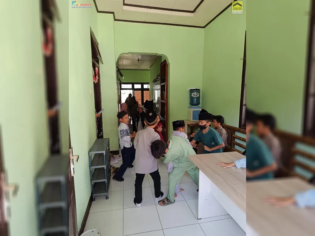 dijual murah rumah di mengger (17).jpeg