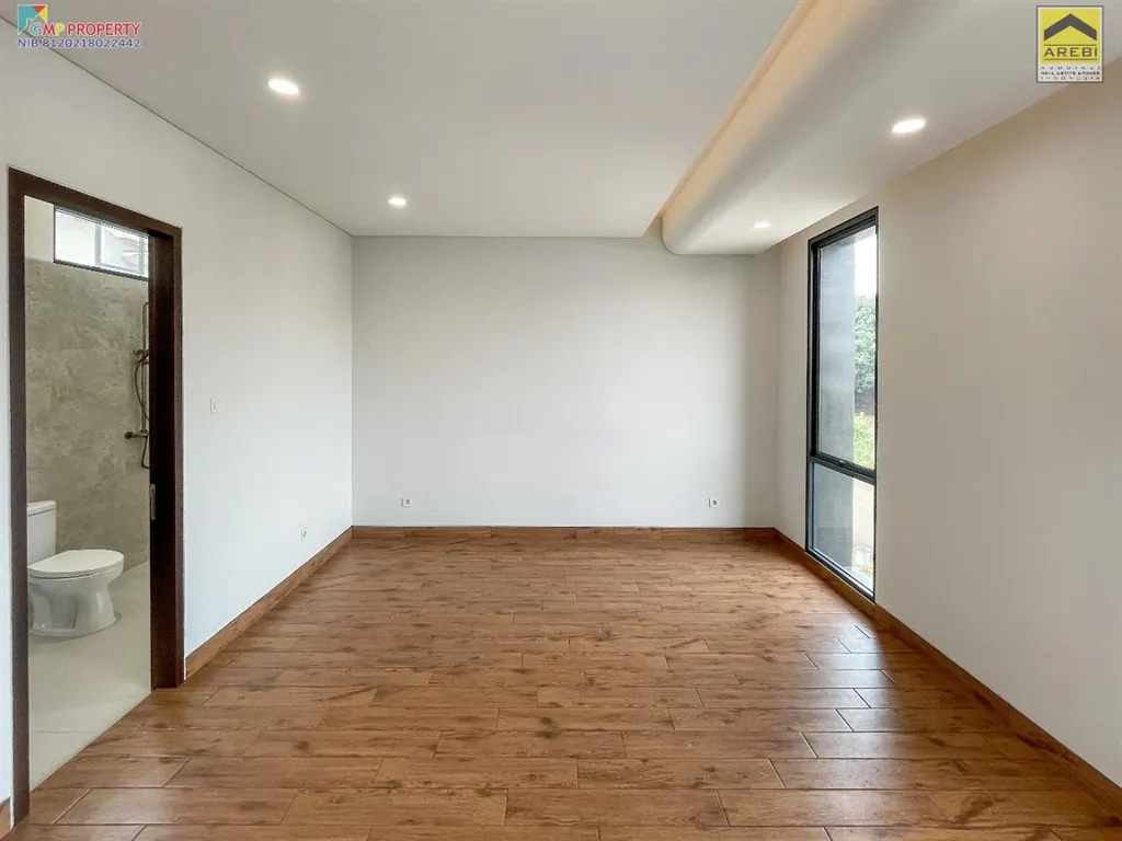 KAMAR TIDUR UTAMA .jpeg