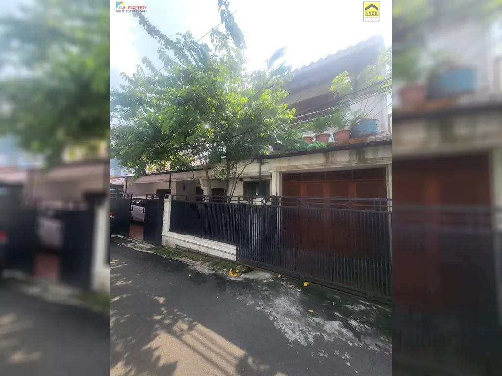 Dijual Rumah Di Lokasi Strategis di Kebayoran Lama Dekat Permata Hijau Jakarta Selatan