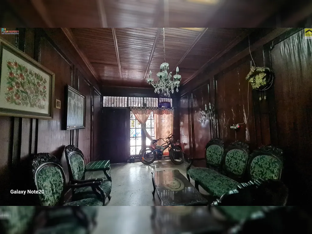 Rumah di Blok S Jakarta Selatan (10).jpg