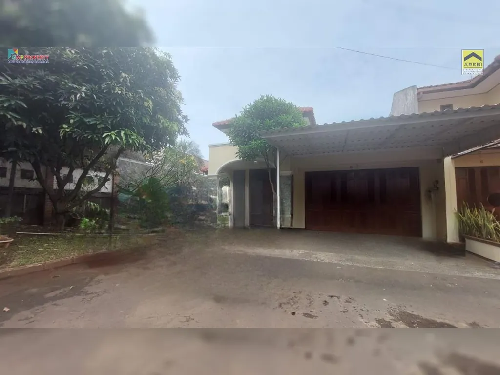 RUMAH Kawasan Super Strategis dlm CLUSTER Exclusive di CIRACAS JAKARTA TIMUR Siap Huni Anti Banjir