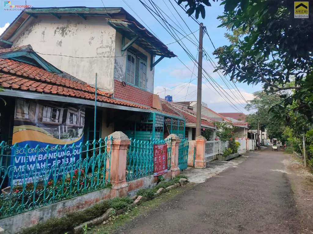 Rumah Dijual Di Komplek  Antapani Jalan Denpasar Kota Bandung