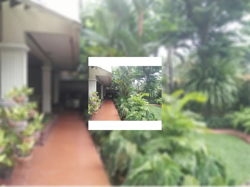 Rumah Menteng Jakarta Pusat Rumah Second Terawat Halaman Luas Harga Murah IMG-20180808-WA0033.jpg