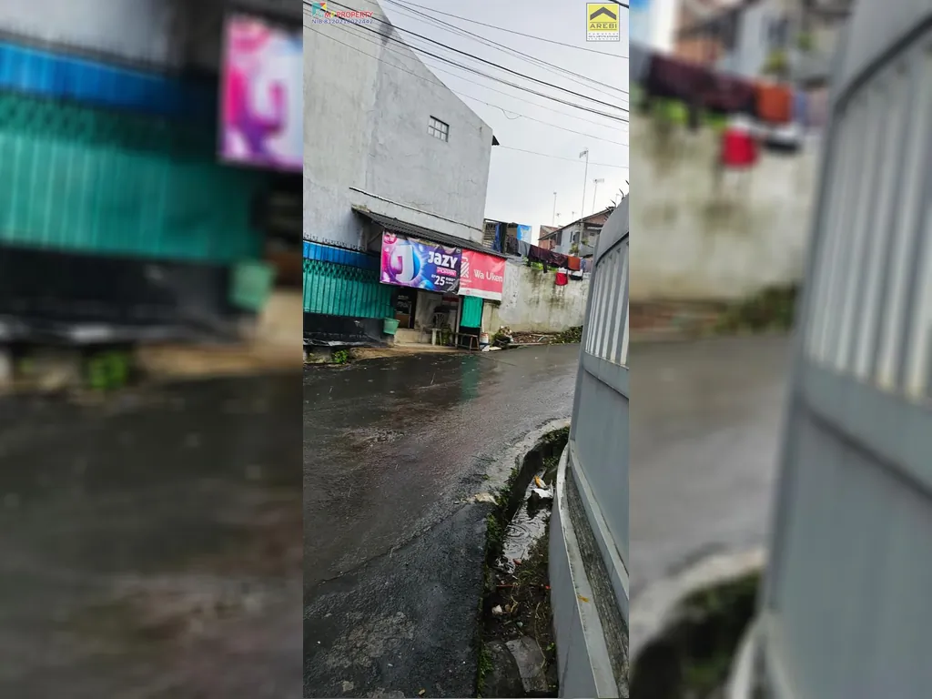 rumah di komplek sanggabuana (5).jpeg