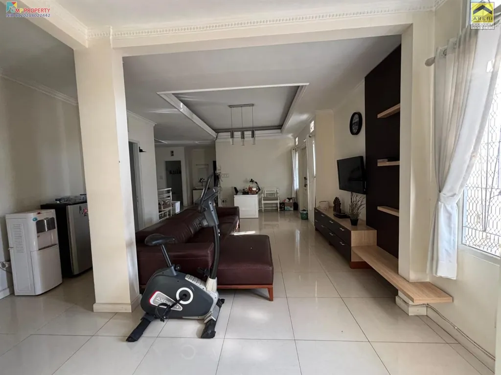 rumah di komplek sanggabuana (12).jpeg