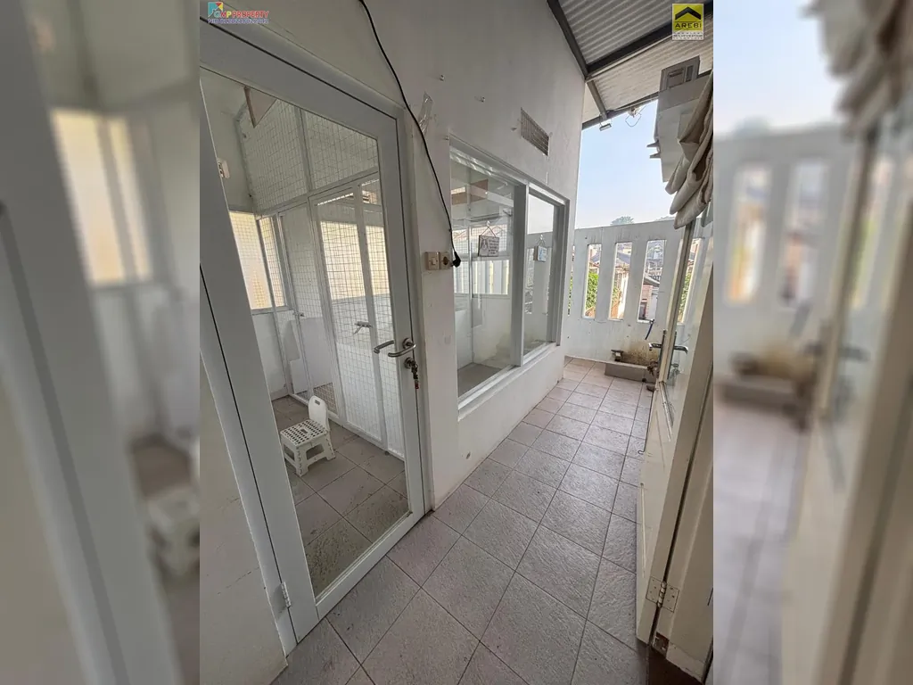 rumah di komplek sanggabuana (15).jpeg