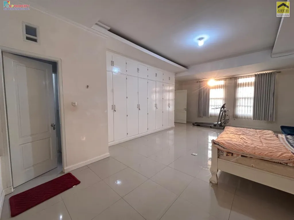 rumah di komplek sanggabuana (31).jpeg