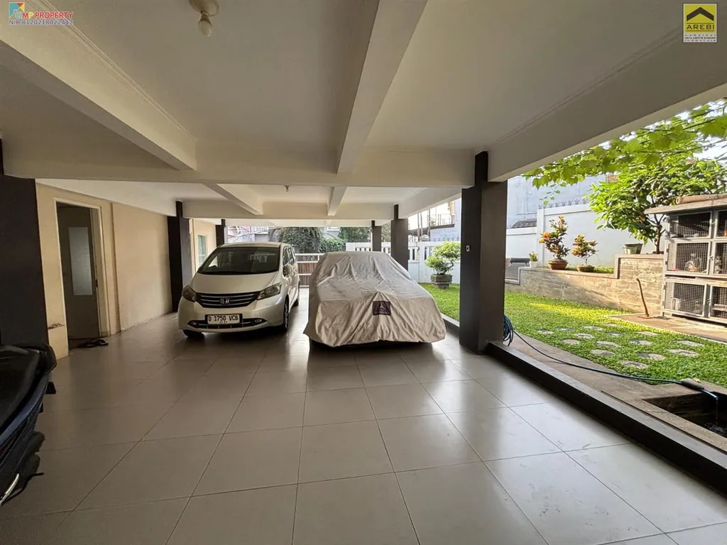 rumah di komplek sanggabuana (43).jpeg