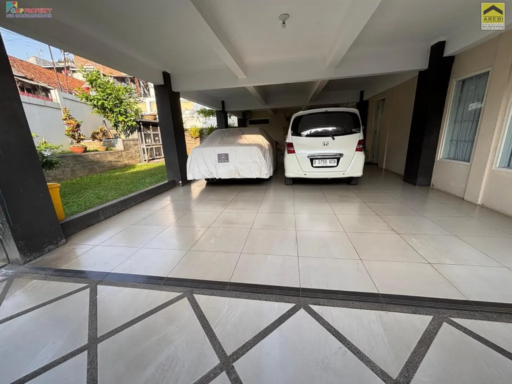 rumah di komplek sanggabuana (48).jpeg