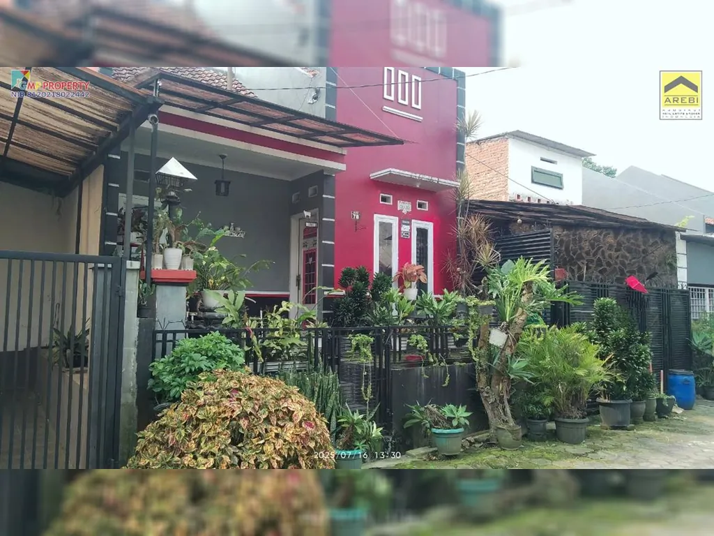 Rumah Dalam Cluster Nempel Puri Cipageran Cimahi