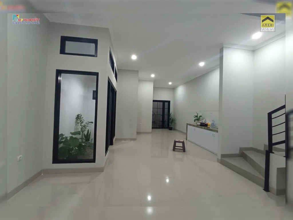 Rumah baru siap huni di Cinere Megapolitan Estate bangunan 2 Lantai (3).png