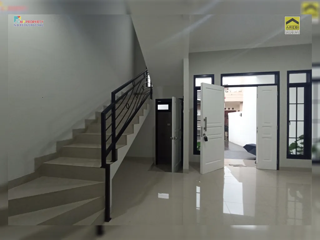 Rumah baru siap huni di Cinere Megapolitan Estate bangunan 2 Lantai (5).png