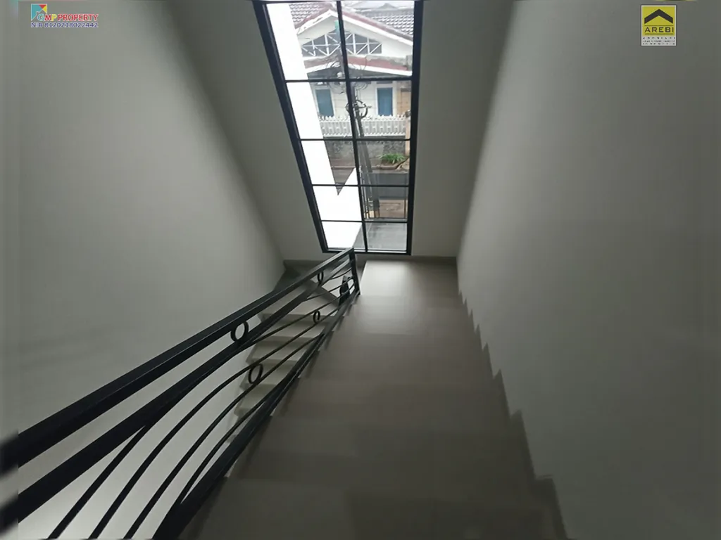 Rumah baru siap huni di Cinere Megapolitan Estate bangunan 2 Lantai (6).png