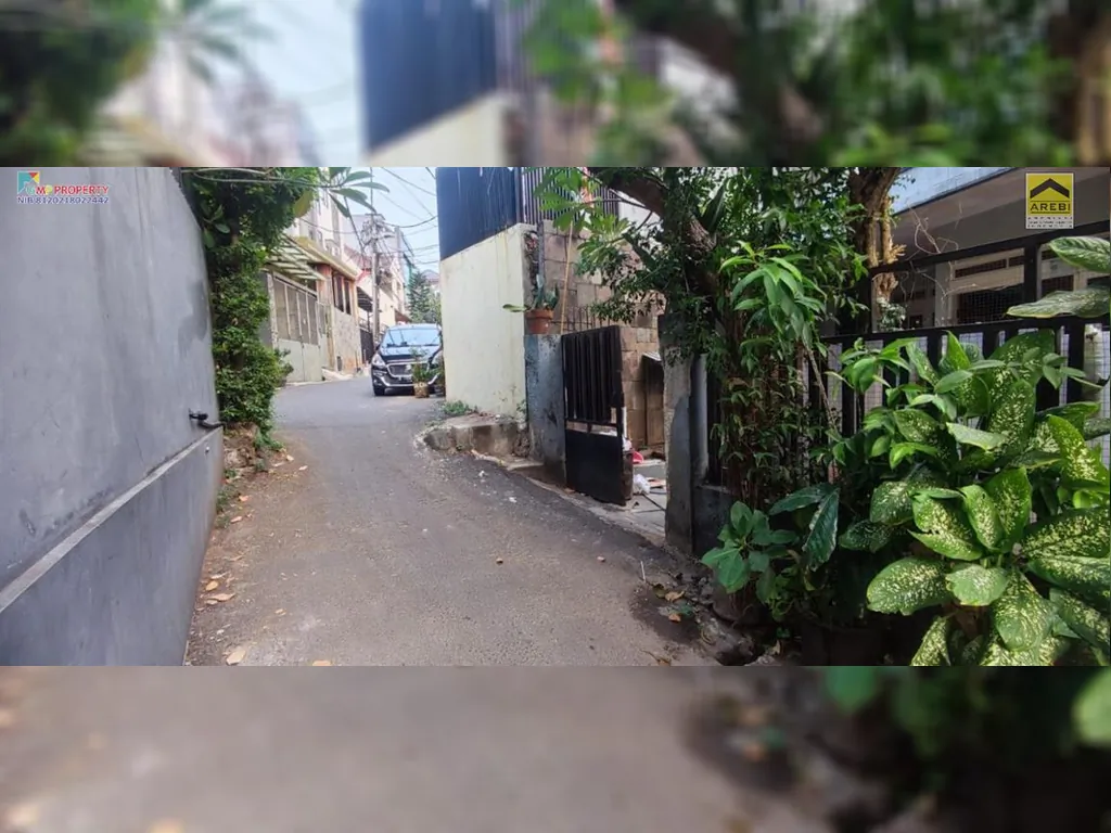 Rumah Luas di Jl Antena Radio Dalam Jaksel (10).jpg