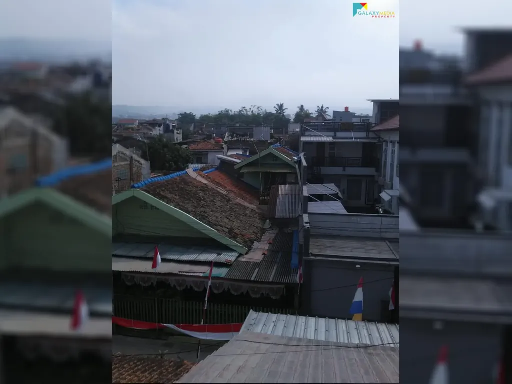 Rumah besar di jalan sukatma cicaheum (9).jpeg