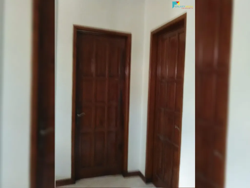 Rumah besar di Panyawangan (14).jpeg