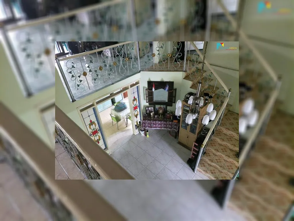 Rumah 2 lantai di pasirlayunh bandung  (9).jpeg