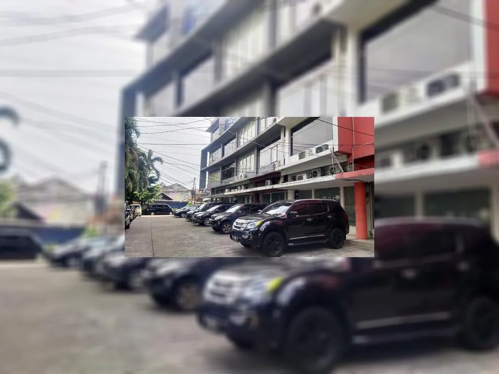 Ruko 4 Lantai Jalan Raya Pasar Minggu