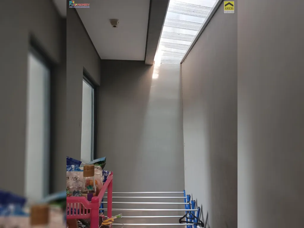 GOLDEN CITY (19).jpeg