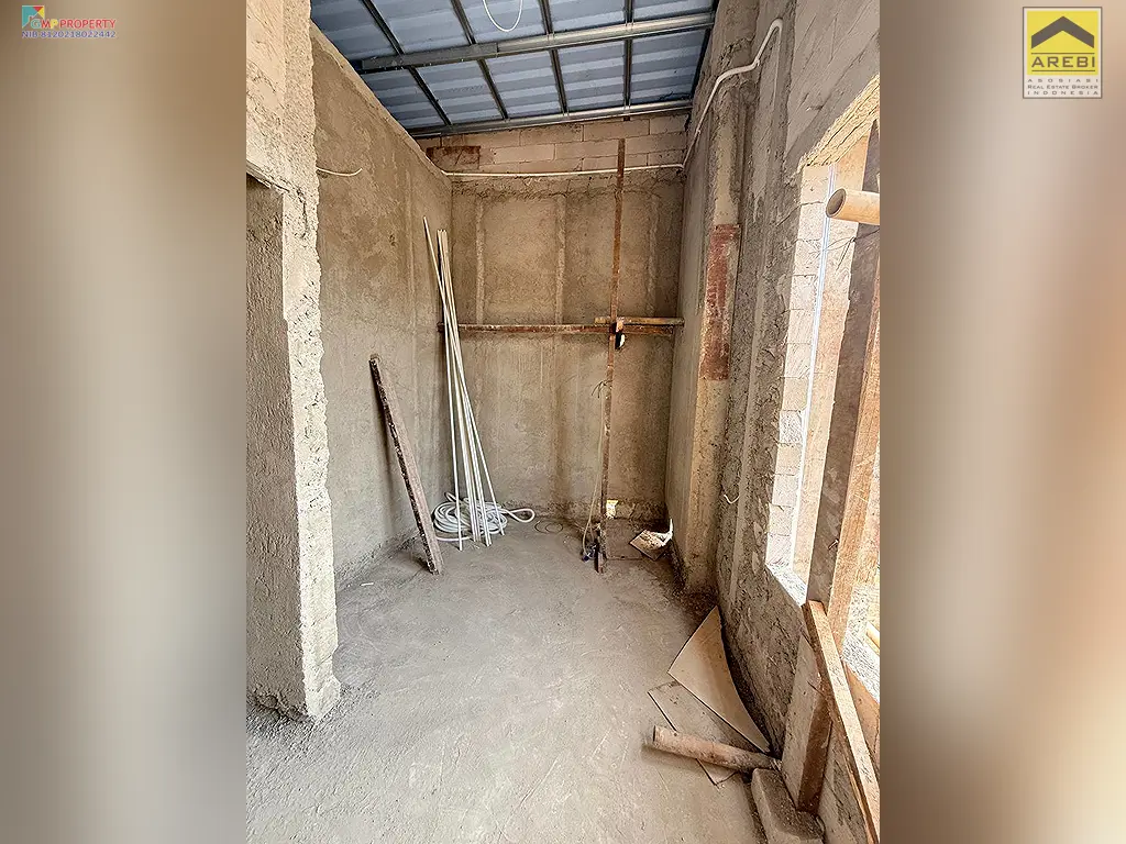 Uploaded file: 1000445000