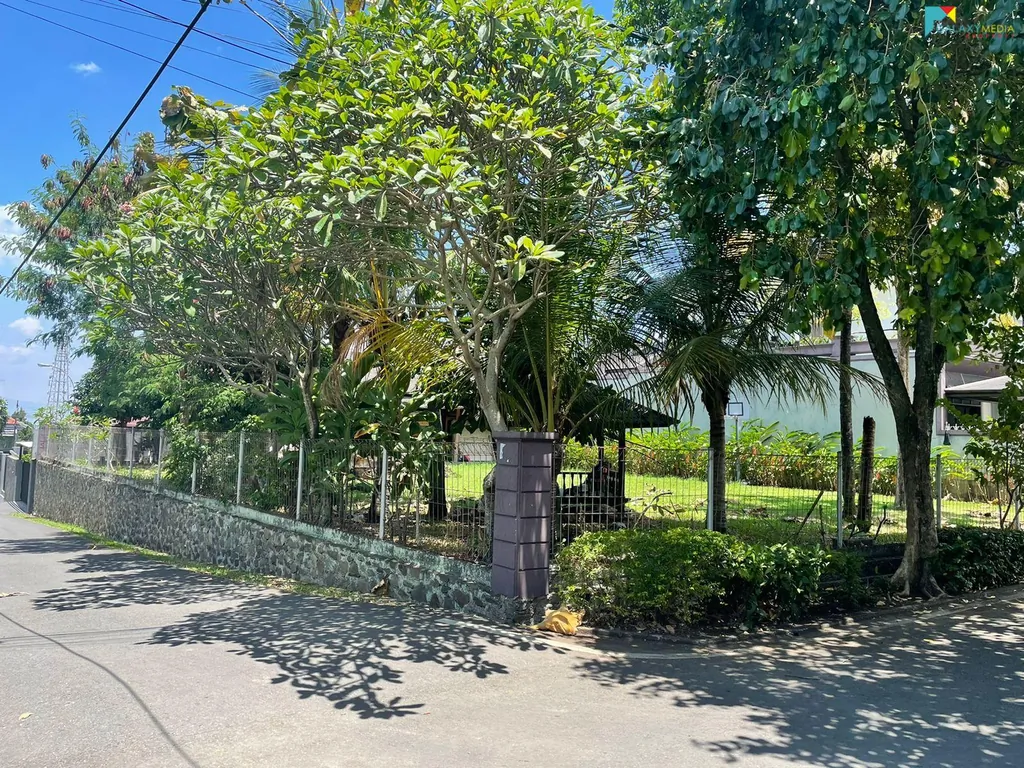 tanah cigadung 552 m2.jpg