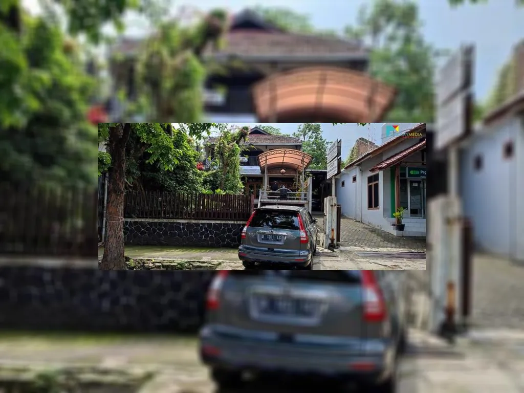 Ruma dijalan surya sumantri Bandung (4).jpeg