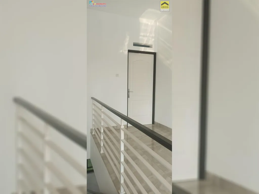 rumah 2 lantai siap huni sayap cikutra bandung.jpg