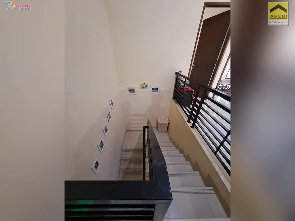 Uploaded file: photo_9_2026-02-12_15-57-14