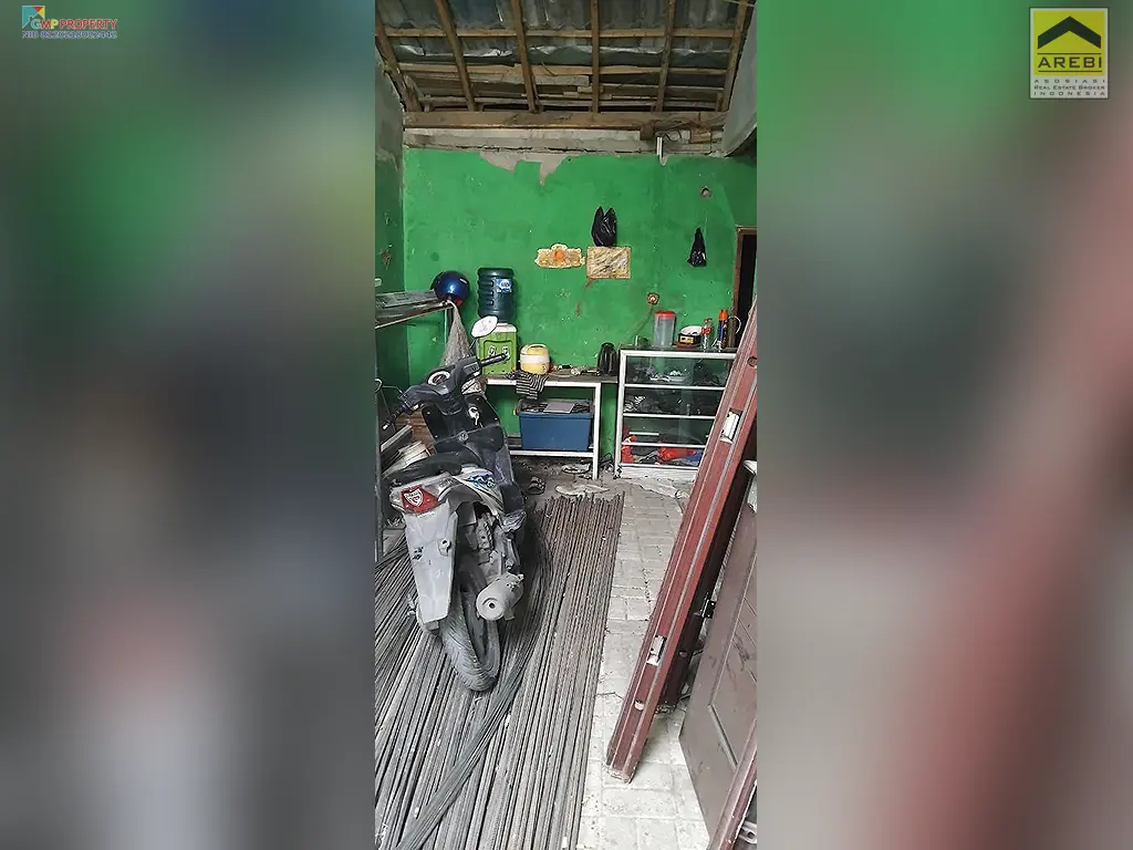 Uploaded file: 1000904559