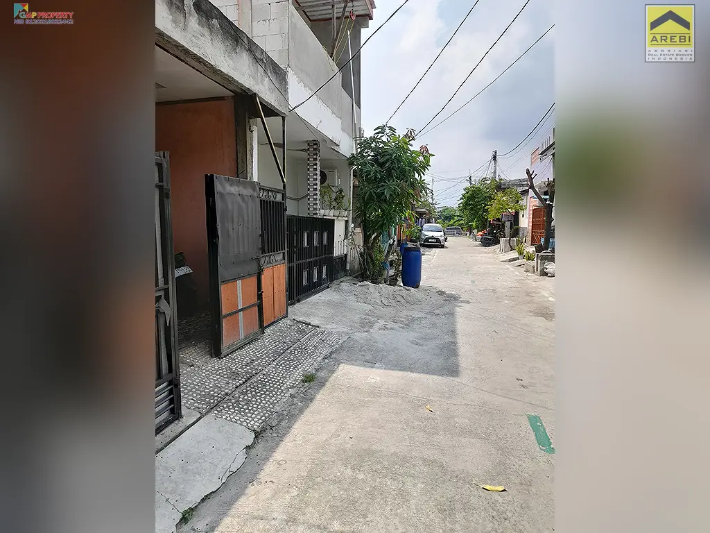 Uploaded file: 1000904521