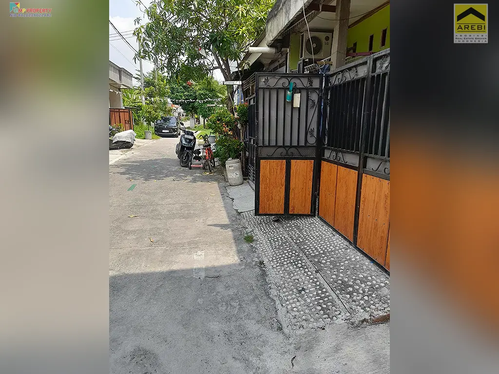 Uploaded file: 1000904523