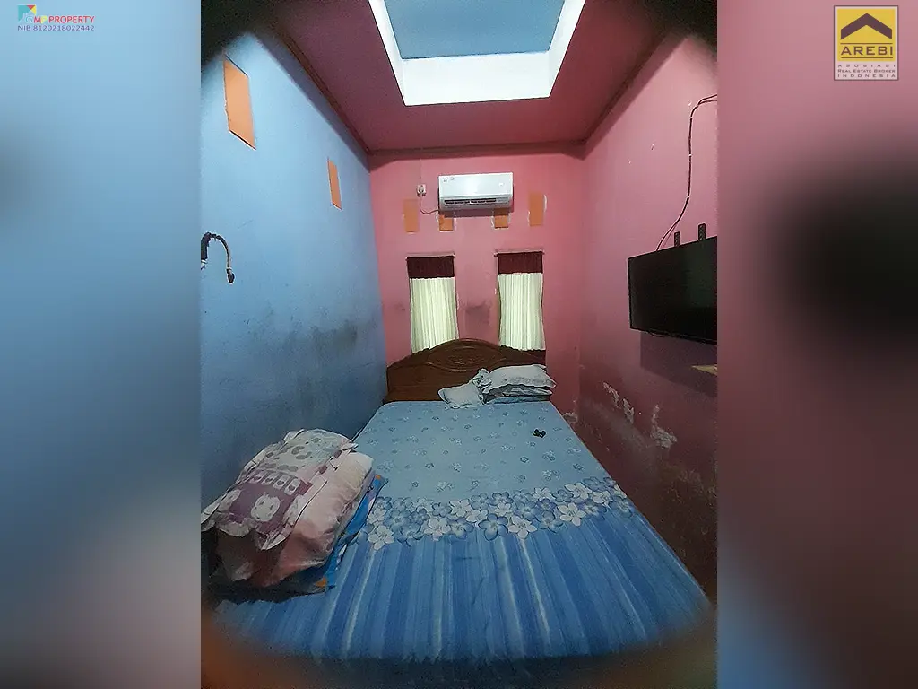 Uploaded file: 1000904517