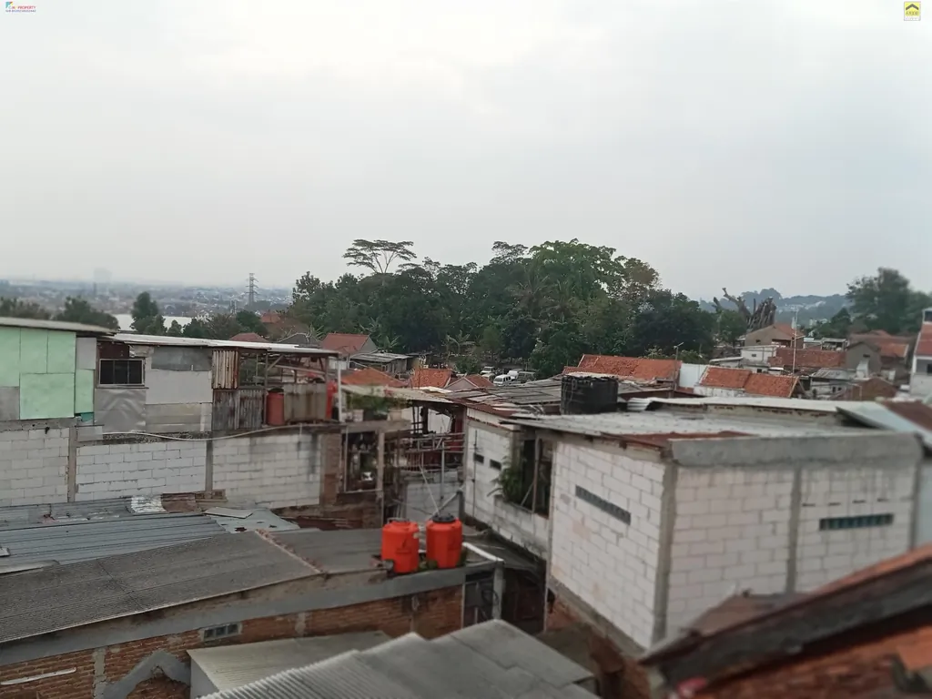 rumah di jual di belakang borma (5).jpg