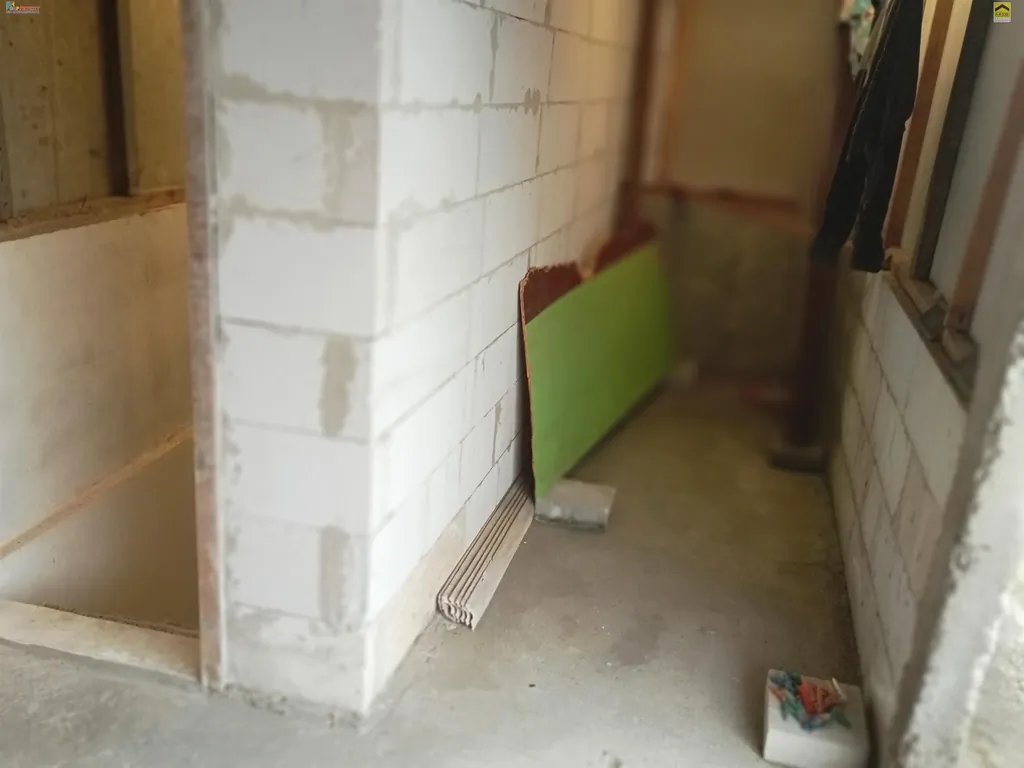 rumah di jual di belakang borma (11).jpg