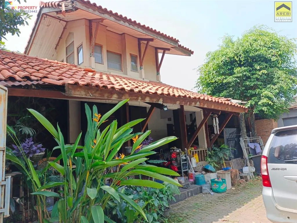 Tanah Luas bonus Rumah butuh Renovasi.  Aman, Bebas banjir di kp. Kemang dekat Harjamukti, Cibubur