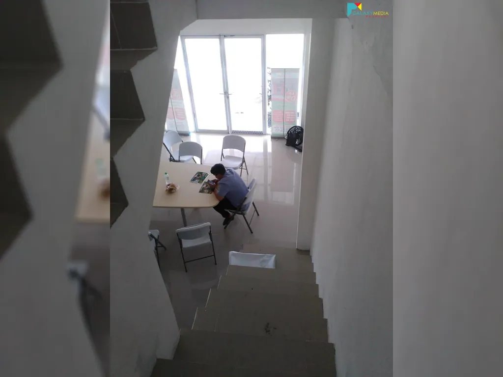 ruko pinggir jalan cluster bekasi (8).jpeg