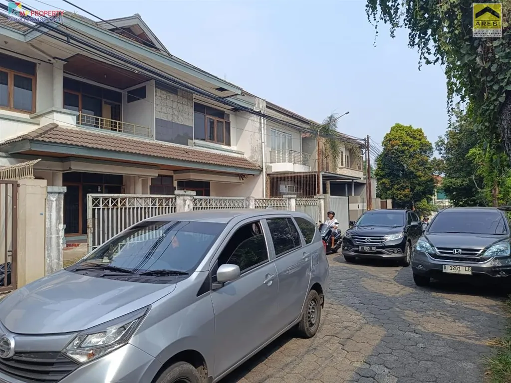 rumah di sewakan di setrasari (3).jpeg