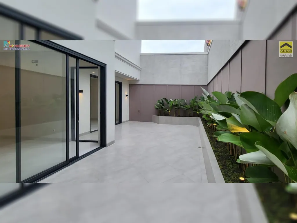 Acces ke Taman Belakang.jpeg